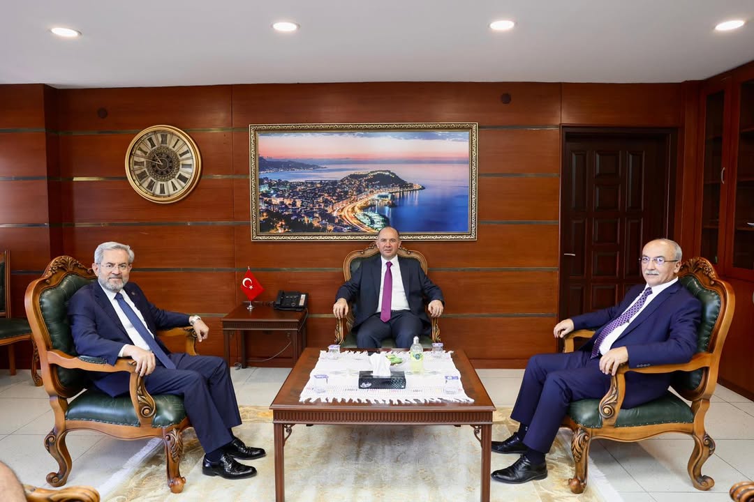 Prof Dr Necdet Ünüvar