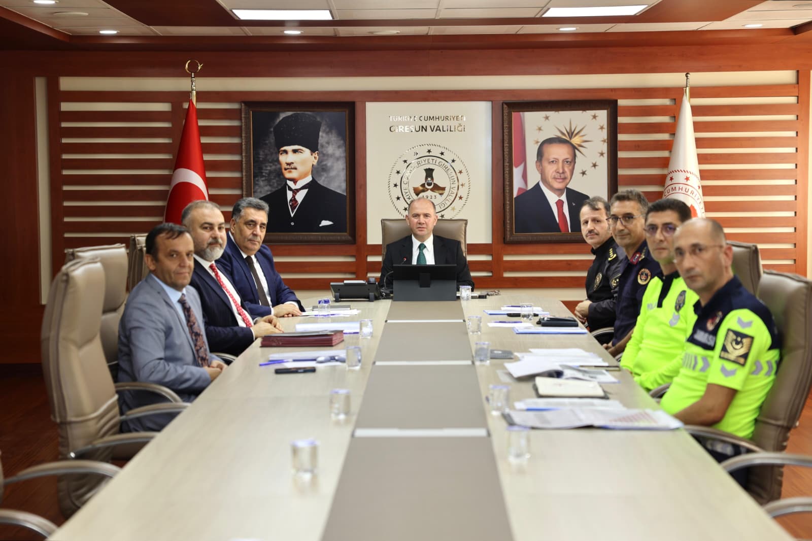 Fatih Serdengeçti  Ali Yerlikaya
