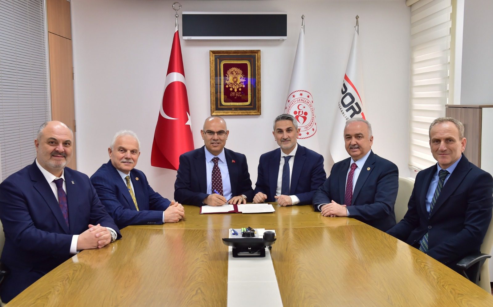 Ali Temür Gençlik Merkezi