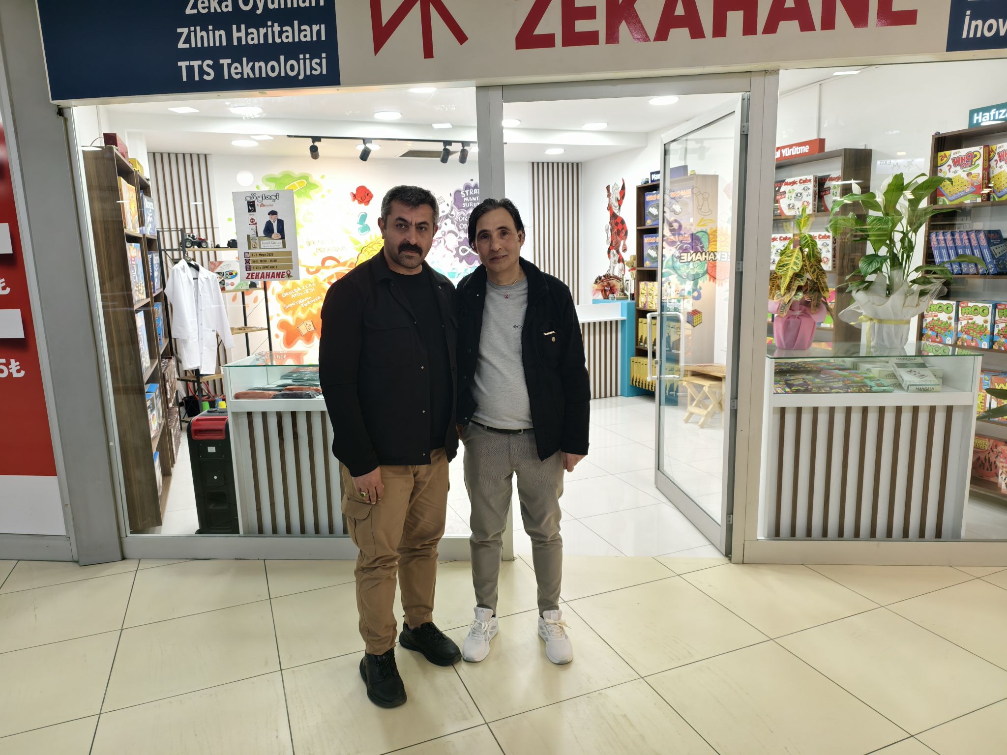 Zekahane’nin sahibi Yalçın Meşe