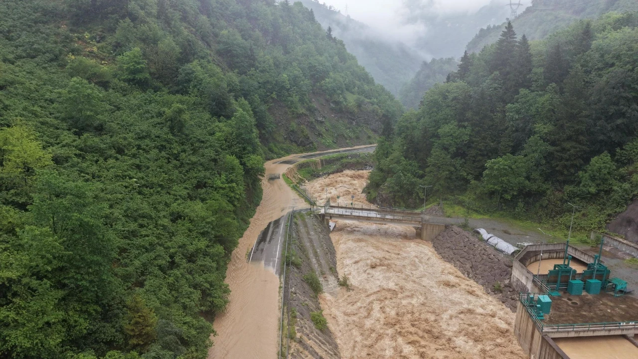 Giresun'da Yol ulaşıma kapatıldı