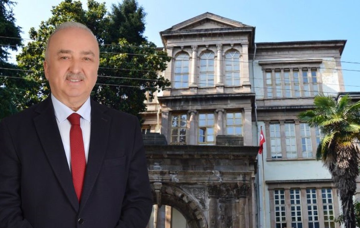 Çınarlar Mahallesi Ticaret Lisesi