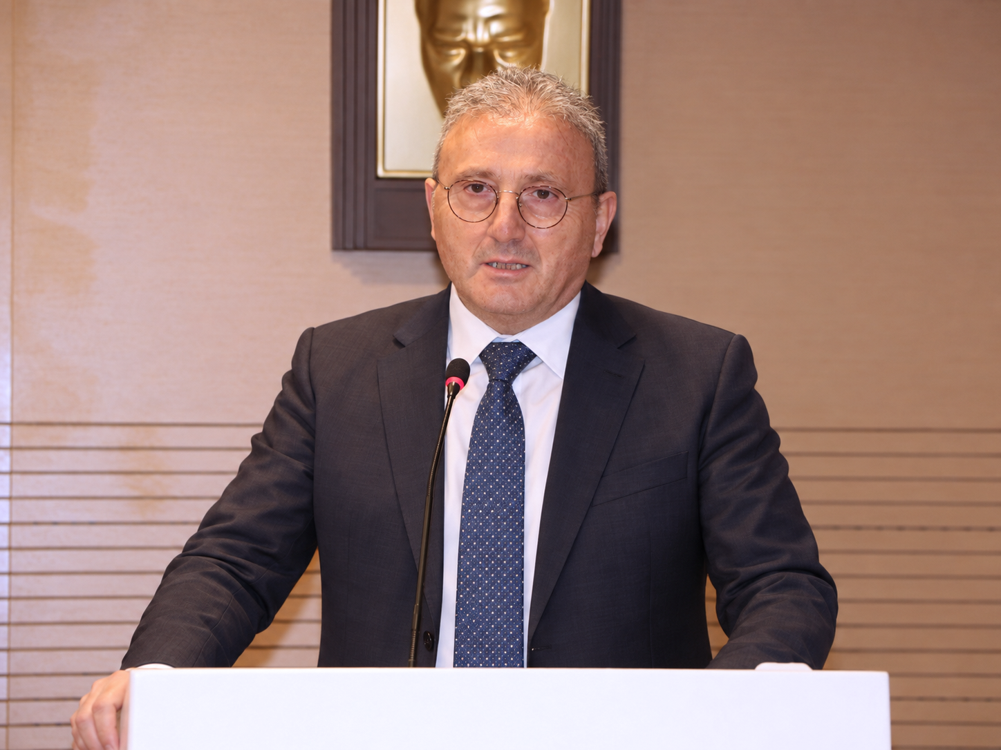 Hasan Çakırmelikoğlu balıkçı barınakları